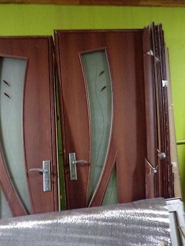 Məhəccərlər: Taxta giriş/qapı dəsti – şüşəli, dekorativ dizayn - Material: ağac — 3