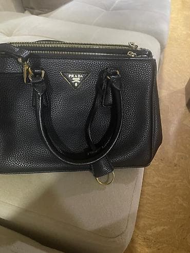 Çantalar: Əl çantası, Prada — 3