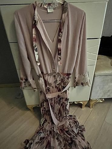 şifon donlar: Məhsul: Qadın geyim dəsti – “by Vatrus” (Made in Italy) Təsvir: - — 2