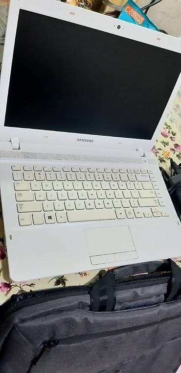 sert disk: Samsung np275-e4v. Processor amd e1-1500 apu ram - 6 gb ddr3 hard disk — 7