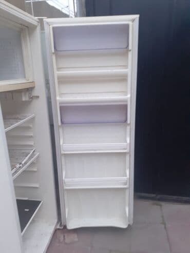 Кухонные плиты и варочные поверхности: Ağ rəngli birqapılı soyuducu. Xüsusiyyətlər: - Yuxarıda kiçik — 4