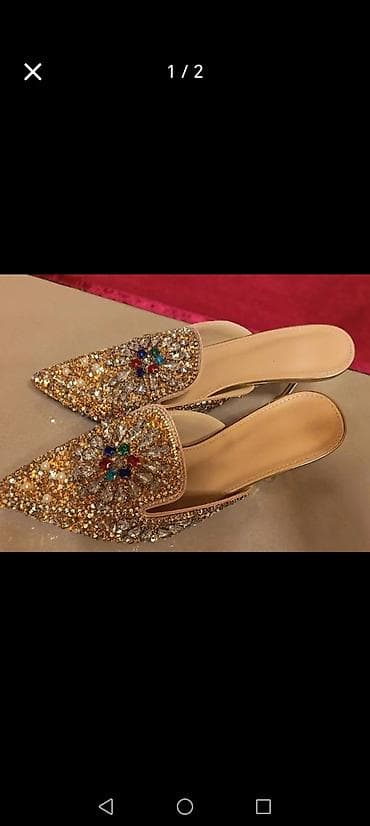 Qadın üçün bəzəkli babet/mül: - Model: arxası açıq, ucu sivri, düz lalafo.az -da Qadın üçün bəzəkli babet/mül: - Model: arxası açıq, ucu sivri, düz