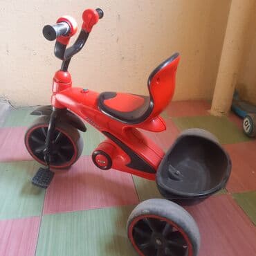 Uşaq üçtəkərli velosipedi – qırmızı/qara dizayn - Korpus: möhkəm