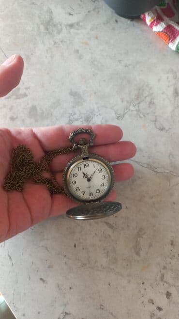 oğlan sepləri: Qol saatı, Quartz, rəng - Qızılı — 1