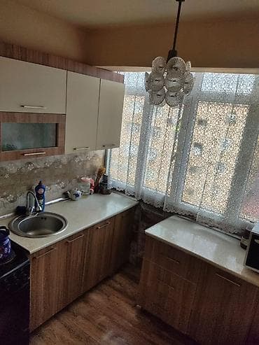 5 otaqli bina evleri: Təcili satılır. 3otaqlı mənzil + mətbəx – rahat plan və hazır yaşam — 5