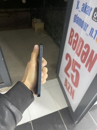 iphone 6 satiram tecili: IPhone 13, 128 GB, Mavi, Zəmanət, Simsiz şarj, Face ID — 3