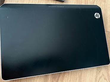 HP Pavilion dv7 noutbuk - Ekran: 17.3" geniş format, LED, parlaq — 2