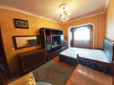 ağ şeher evler: Bakı, 3 otaqlı, Köhnə tikili, 80 kv. m — 3