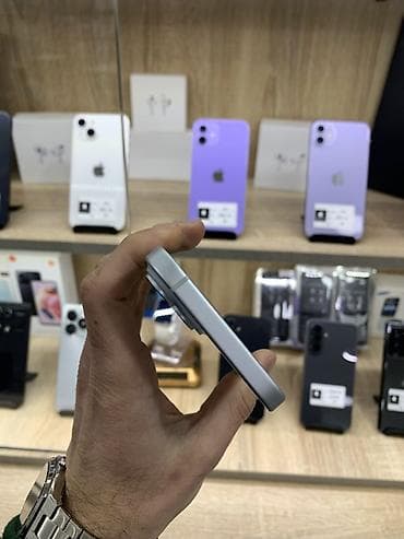 apple ekran: IPhone 15, 128 GB, Blue Titanium — 4