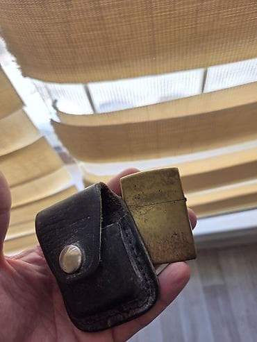 Məhsul: Zippo benzinli alışqan + dəri kəmər futlyarı Xüsusiyyətlər: -