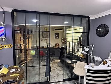 plasmas qapi: 550 azn Şüşə bölmə/sürgülü qapı sistemi – loft tərzi, qara metal — 1