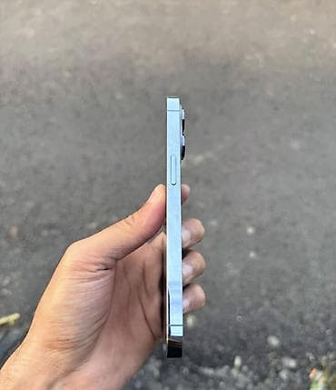 apple macbook: IPhone 13 Pro, 128 GB, Sierra Blue, Zəmanət, Simsiz şarj, Face ID — 2