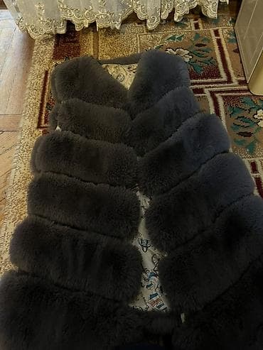 svitir: Tüklü qolsuz kürk Usaqlar ucun 7-10 yaşTebii tukdendi isdeyene — 1