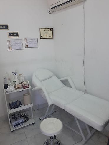 tibbi avadanlıqlar: Wokkk endirim 3 lu dest 1 eded kuwetka 1 eded etajerka 1 eded tekerli — 3