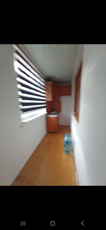Mənzillərin satışı: 17ci mk tiny 4cu mer 2otaqlı boş ev kirayə verilir istilik sistemi — 4