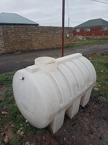 Bak, Plastik, 1500 l l, İşlənmiş, Ödənişli çatdırılma