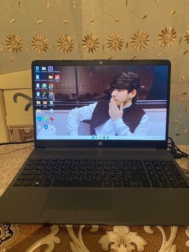 komputer ekran şəkilləri: HP noutbuk - Model: HP (15.6" seriyası – korpusda HP loqosu, tam — 3