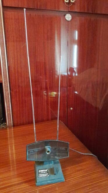 антенный усилитель для телевизора: İşlənmiş "Airstar" evdaxili televizor anteni satılır. Yerli TV — 6