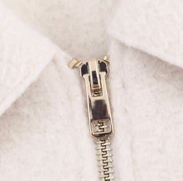 yun jaket: Zara muadil jaket rengi ekru rengidir razmer mene boyuk oldugu ucun — 4