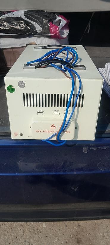 staplizator: ANDELI SVC-5000VA – Avtomatik Gərginlik Tənzimləyicisi - Model — 2