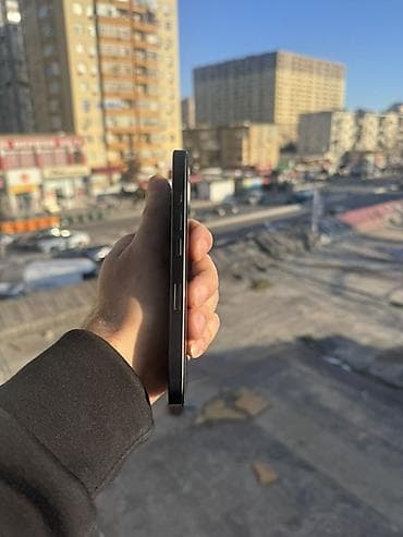 gta 5 ps4 disk: IPhone 15 Pro, 256 ГБ, Black Titanium, Face ID — 9
