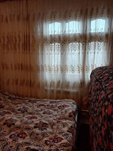 9 ci mikrorayon satilan evler: Bakı, 2 otaqlı, Köhnə tikili, 57 kv. m — 2