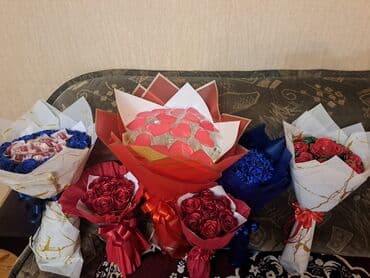 İşıqlandırma: Zərif çəhrayı rəngli gül formalı lentlərdən ibarət, kəpənək detalları — 5