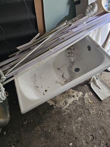 Cмесители для душа: Б/у Ванна, Чугун, 120х70 см, Самовывоз — 2