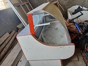 ayaqqabı refi: Vitrin xaladenik satilr 270m goy goldedi — 1