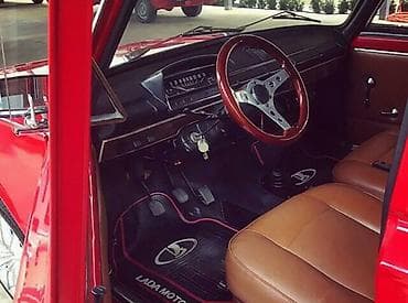 4 teker: VAZ (LADA) 2101: 1.3 l | 1986 il 115000 km Sedan — 2