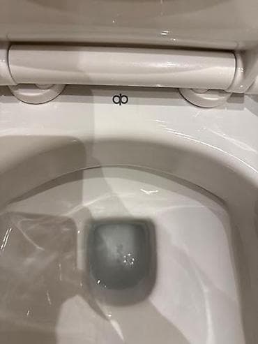 unitaz qapagi: İşlənmiş, Unitaz, Asılan, Kredit yoxdur, Pulsuz çatdırılma — 3