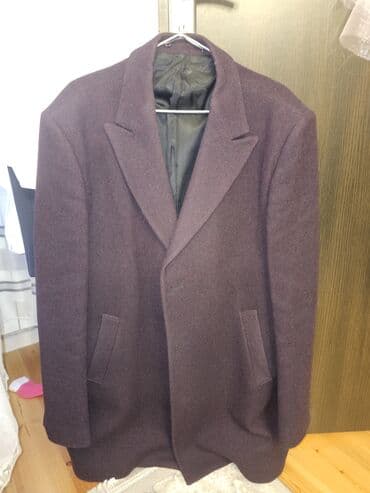 Alfa Romeo: Kişi palto - Rəng: tünd bənövşəyi/bordo tonlarında - Model: Klassik — 1