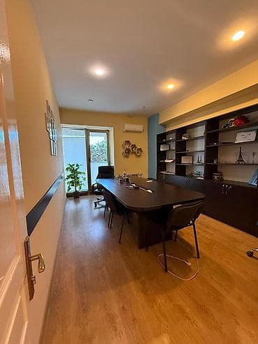 ucuz ev: İcarəyə verilir 8 otaqlı ofis 200 m², Nəriman Nərimanov m. Daha 7 — 5