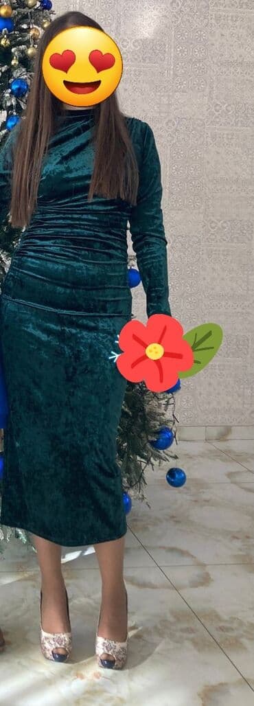 Yalniz bir defe geyilib, m olcu, xanimin boyu 172 cekisi 62 20 man lalafo.az -da Yalniz bir defe geyilib, m olcu, xanimin boyu 172 cekisi 62 20 man