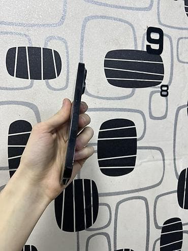 iphone 14 dubai: IPhone 14 Pro, 128 GB, Qara, Face ID — 4