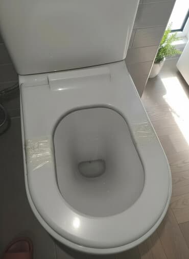 üntaz: Məhsul: Klozet (komplekt, üst sisternlə) Təsvir: - Aşağıdan çıxışlı — 1