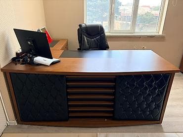 Ofis mebeli hamısı birlikdə 1500 manat. heç bir problemi yoxdur. ideal