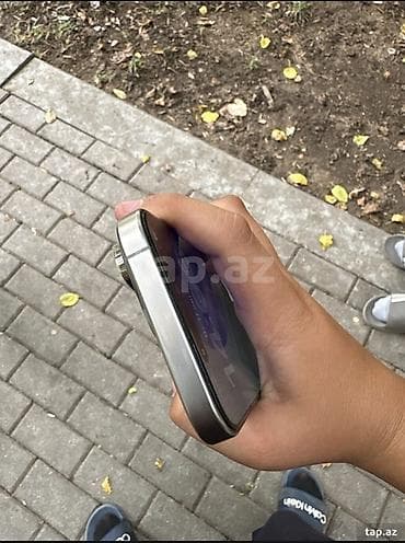 apple m1: IPhone 15 Pro, 128 GB — 10