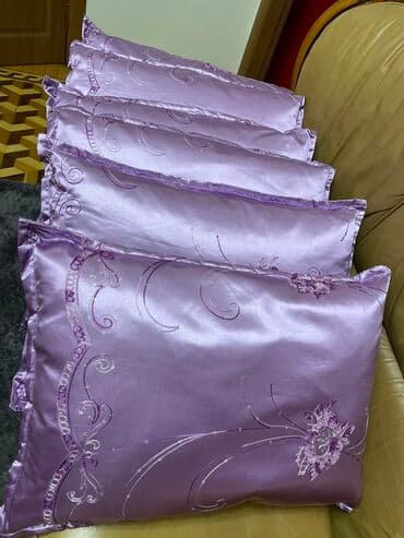 uqolnik qiyməti: Cehizlik tük balınclar. Yenidi heç işlenmeyib. 6 eded. Tekinin qiymeti — 2