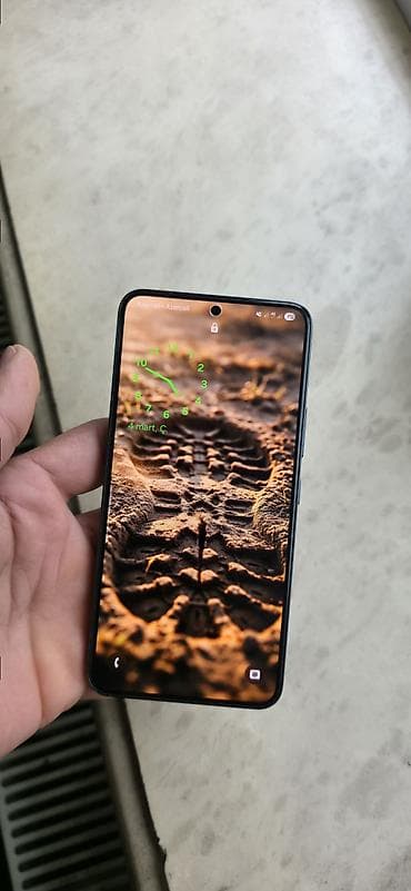 ucuz oyun komputeri: Samsung Galaxy S22, 128 GB, rəng - Boz, Simsiz şarj — 3