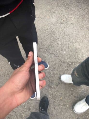 2 cı el iphone x qiymeti: IPhone 13, Ağ — 5