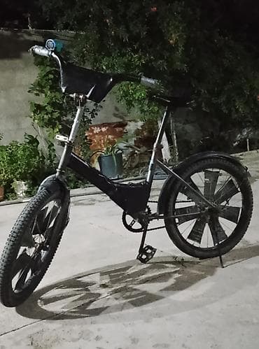 2 teker velosiped: Ideal vəziyyətdə velo.şok qiymət tələsin.👍🏻🤝🏾 — 1