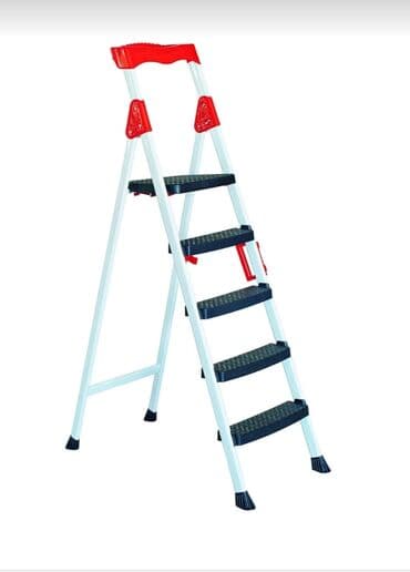 işlənmiş nərdivan: 5 pilleli nerdivan turk malidi dozumludu evde cox az istifade edilib — 2