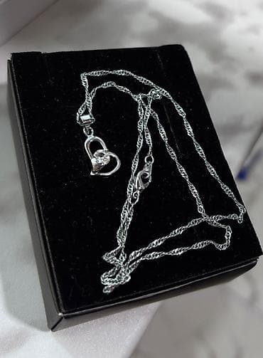 idman dest: Gümüşü rəngli zərif boyunbağı – ürək formalı kulonla Məhsul — 2