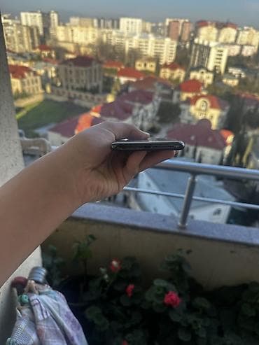 iphone pro max: IPhone 11 Pro Max, Space Gray — 5