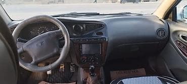 2002 ford transit: Daewoo Leganza: 2 l | 2002 il Sedan — 7