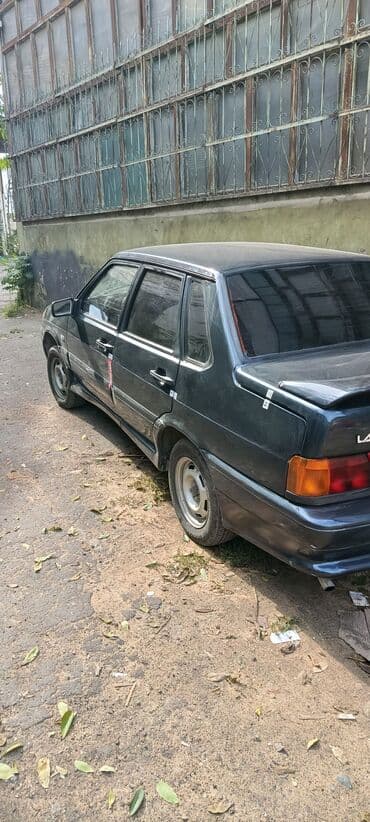 pirsep satisi: Lada Samara sedan - Kuzov: 4 qapılı sedan, tünd rəng, arxa spoylerli — 3