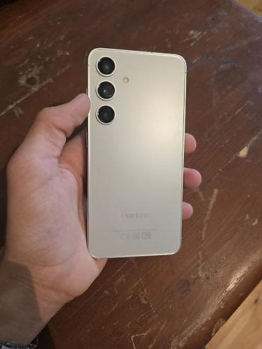 smsung: Samsung Galaxy S24, 128 GB, rəng - Ağ, Simsiz şarj — 4