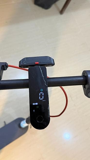 elektrikli saat: Elektrikli skuter Xiaomi scooter 5 max spedd/25 - Güclü ön LED fara — 4