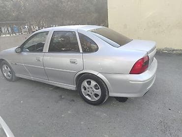 opel vectra b: Opel Vectra: 1.6 l | 1998 il 53464 km Sedan — 6